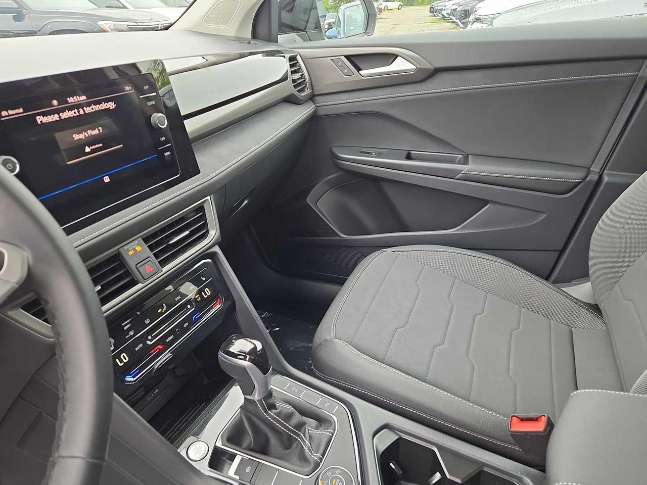 2025 Volkswagen Taos SE Black Medford MA