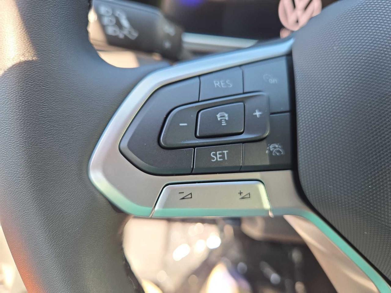 2025 Volkswagen Taos SE Black Medford MA