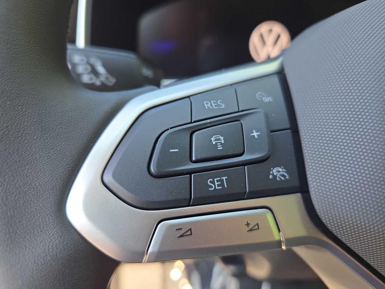 2025 Volkswagen Taos SE Black Medford MA