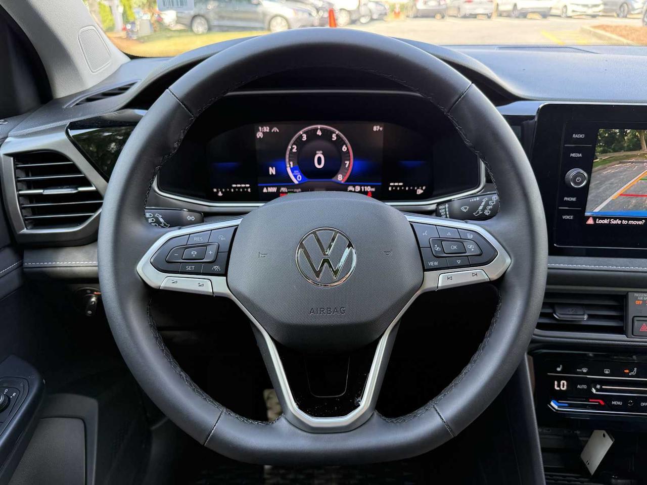 2025 Volkswagen Taos SE Black Westborough MA