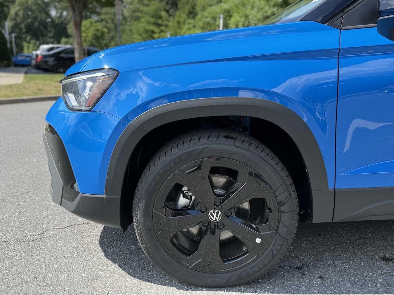 2025 Volkswagen Taos SE Black Westborough MA