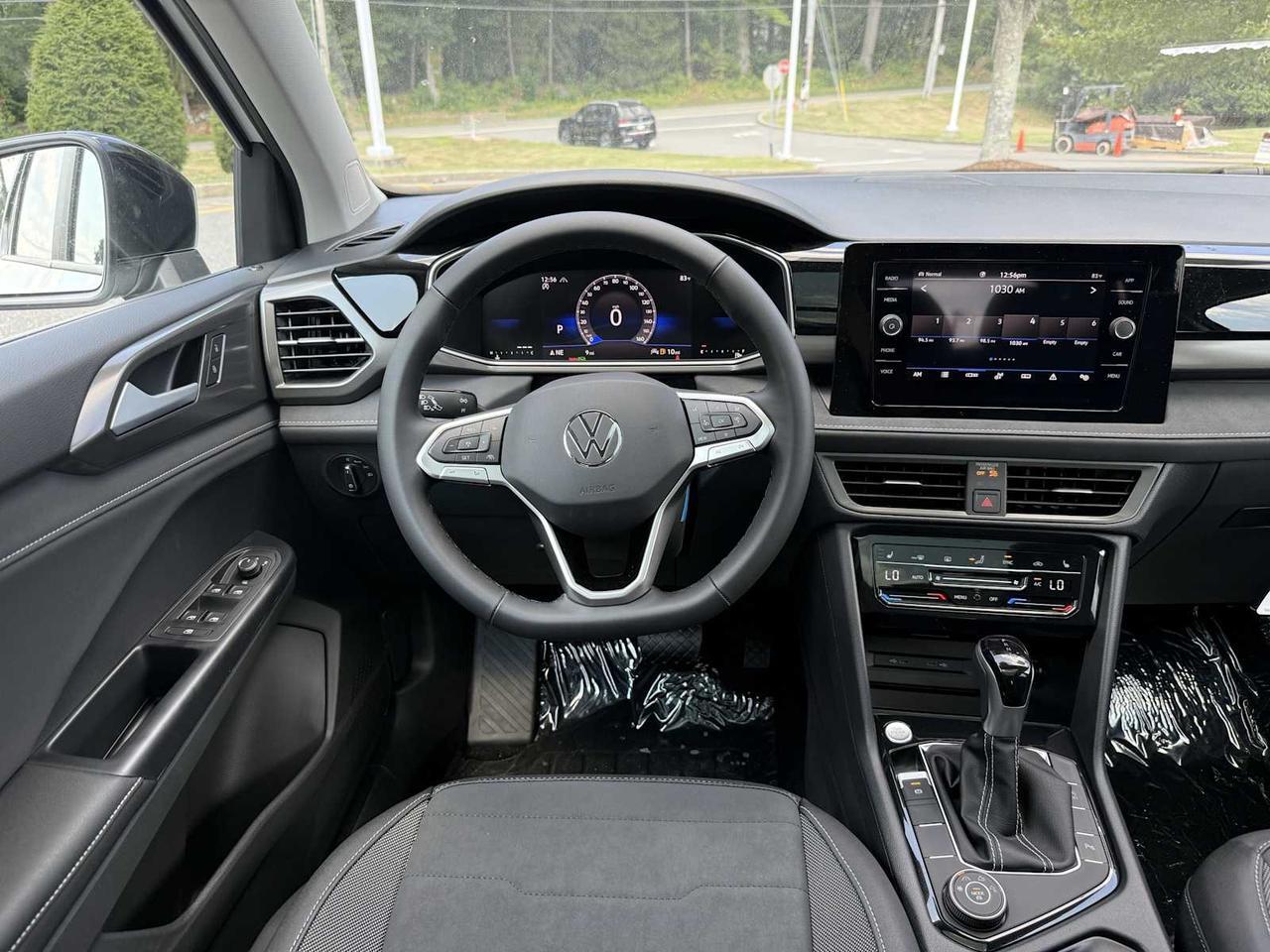 2025 Volkswagen Taos SE Black Westborough MA