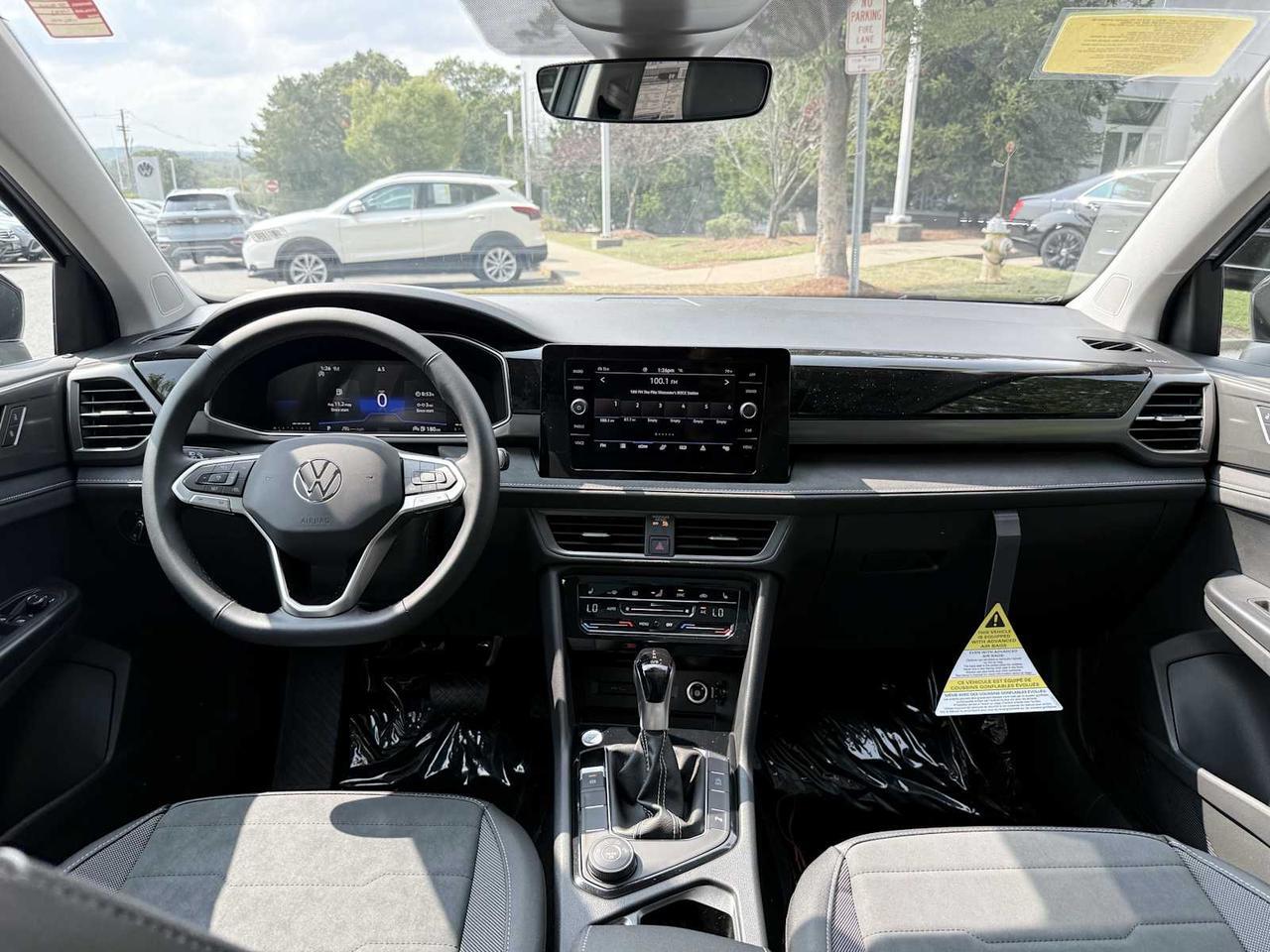 2025 Volkswagen Taos SE Black Westborough MA
