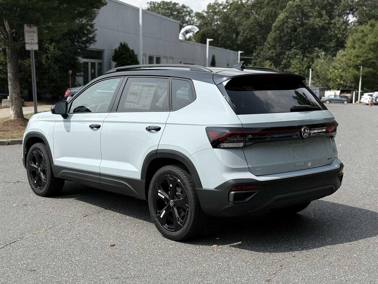 2025 Volkswagen Taos SE Black Westborough MA