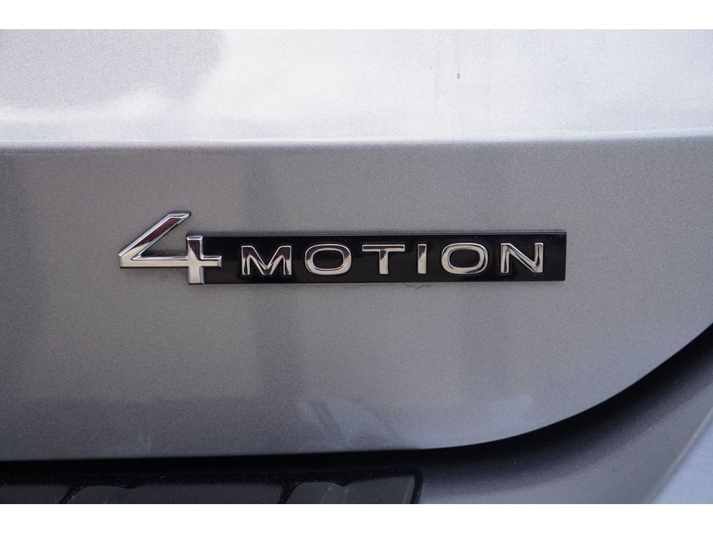 2025 Volkswagen Taos SE Huntington UT