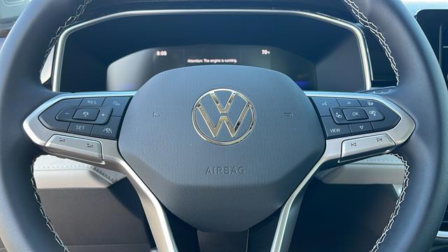 2025 Volkswagen Taos SE Corona CA