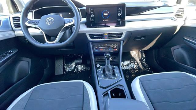 2025 Volkswagen Taos SE Corona CA