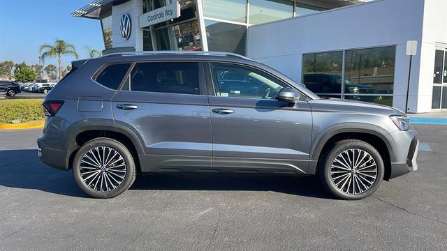 2025 Volkswagen Taos SE Corona CA