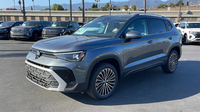 2025 Volkswagen Taos SE Corona CA
