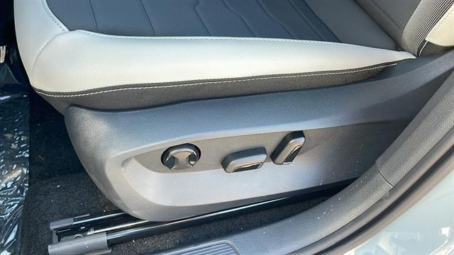 2025 Volkswagen Taos SE Corona CA