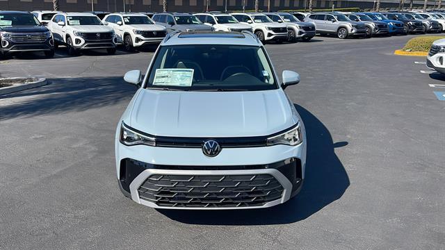 2025 Volkswagen Taos SE Corona CA