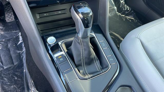 2025 Volkswagen Taos SE Corona CA