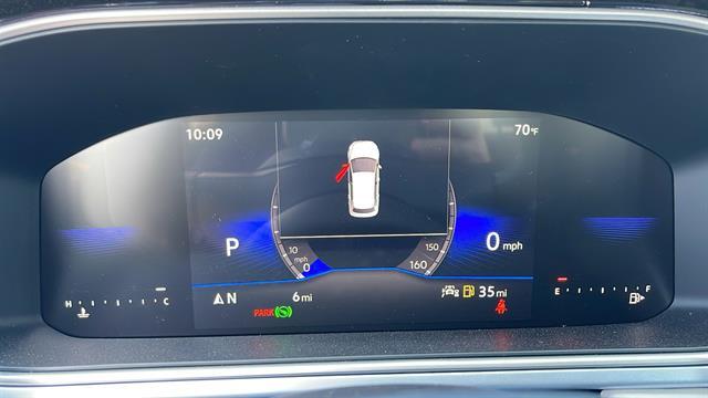 2025 Volkswagen Taos SE Corona CA