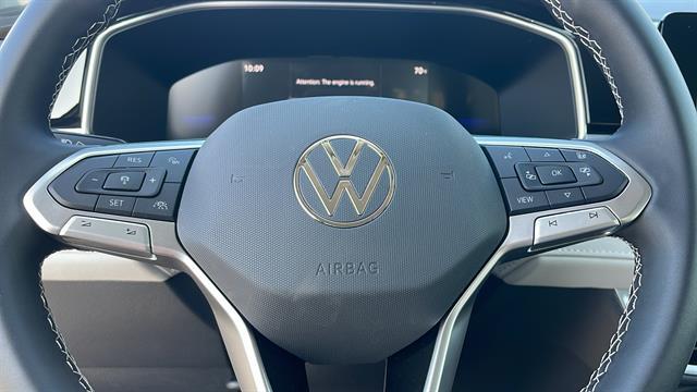 2025 Volkswagen Taos SE Corona CA