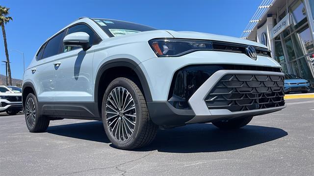 2025 Volkswagen Taos SE Corona CA