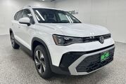 2025 Volkswagen Taos SE Oshkosh WI