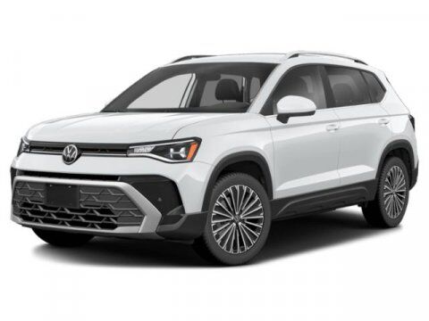 2025 Volkswagen Taos SE Oshkosh WI