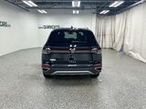 2025 Volkswagen Taos SE Oshkosh WI