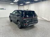 2025 Volkswagen Taos SE Oshkosh WI