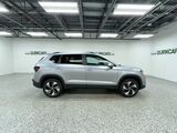2025 Volkswagen Taos SE Oshkosh WI