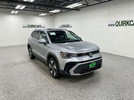 Volkswagen Taos SE 2025