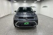 2025 Volkswagen Taos SE Oshkosh WI