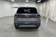 2025 Volkswagen Taos SE Oshkosh WI