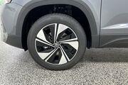 2025 Volkswagen Taos SE Oshkosh WI