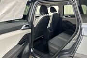 2025 Volkswagen Taos SE Oshkosh WI