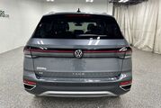 2025 Volkswagen Taos SE Oshkosh WI