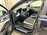 2025 Volkswagen Taos SE Oshkosh WI