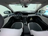 2025 Volkswagen Taos SE Oshkosh WI