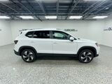 2025 Volkswagen Taos SE Oshkosh WI