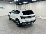 2025 Volkswagen Taos SE Oshkosh WI