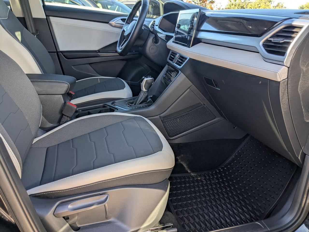 2025 Volkswagen Taos SE San Antonio TX