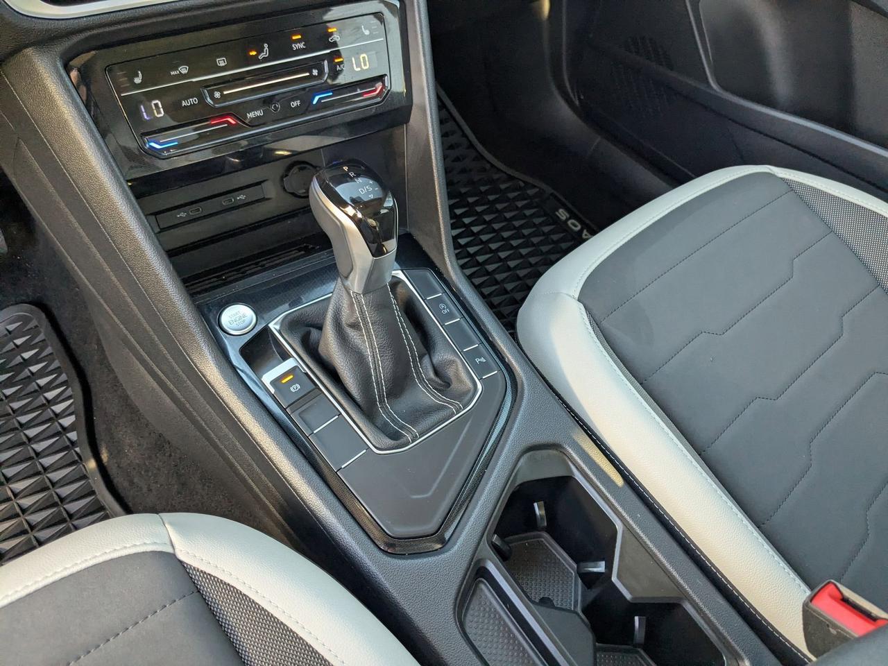 2025 Volkswagen Taos SE San Antonio TX