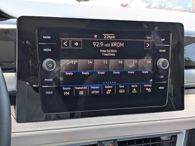 2025 Volkswagen Taos SE San Antonio TX