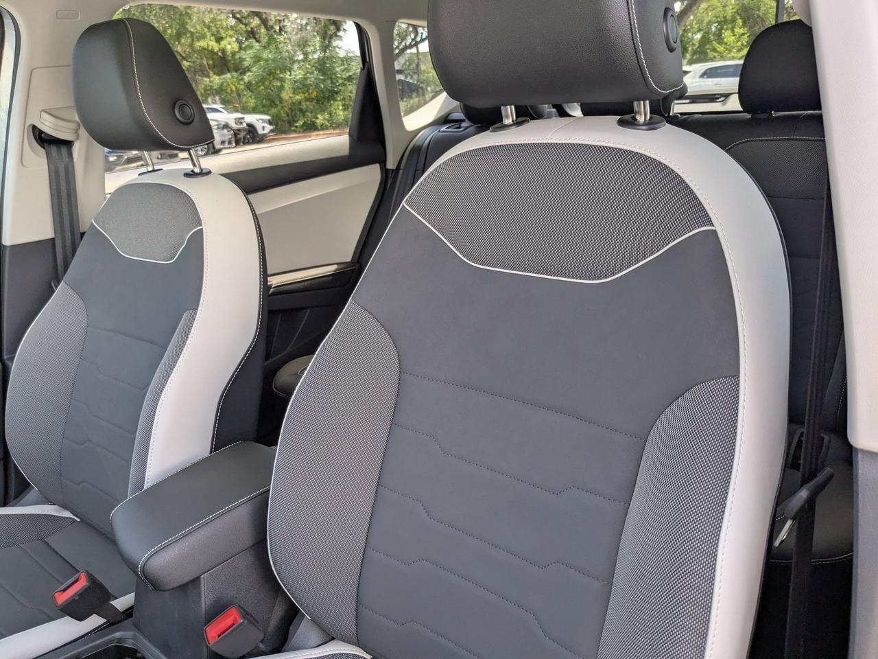 2025 Volkswagen Taos SE San Antonio TX