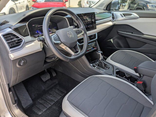 2025 Volkswagen Taos SE San Antonio TX
