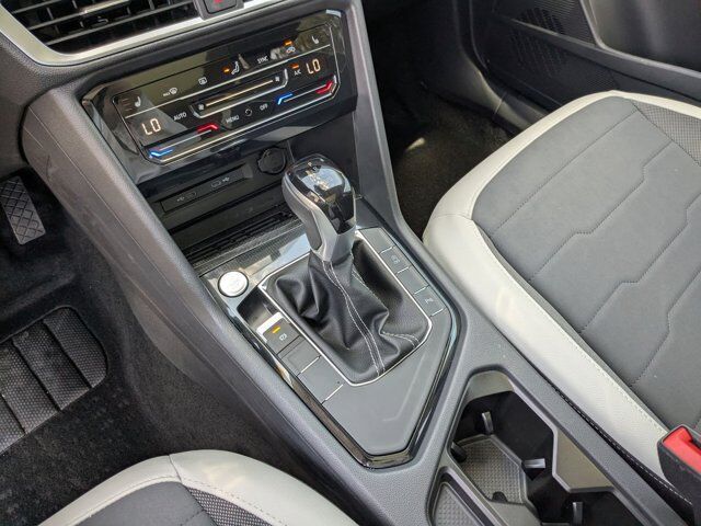 2025 Volkswagen Taos SE San Antonio TX