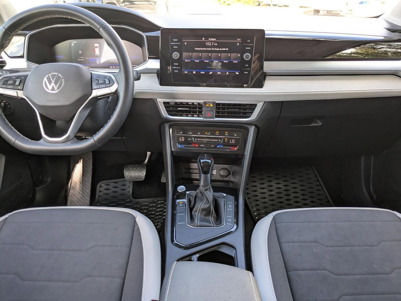 2025 Volkswagen Taos SE San Antonio TX