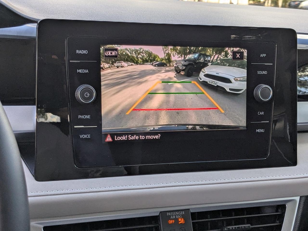 2025 Volkswagen Taos SE San Antonio TX
