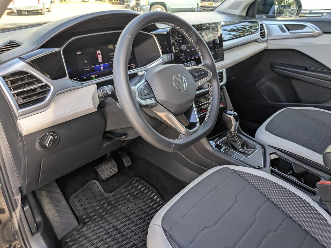 2025 Volkswagen Taos SE San Antonio TX