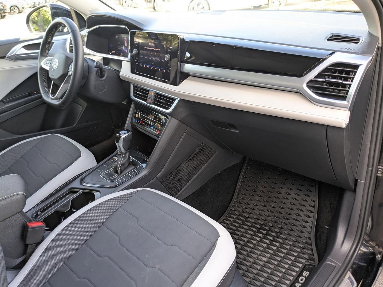 2025 Volkswagen Taos SE San Antonio TX