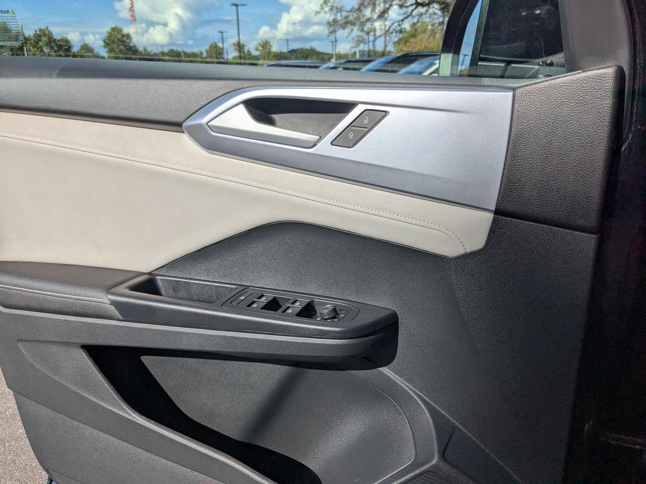 2025 Volkswagen Taos SE San Antonio TX