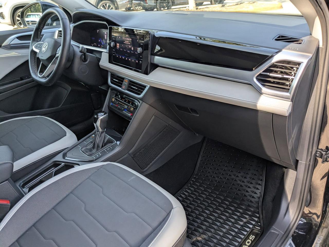 2025 Volkswagen Taos SE San Antonio TX