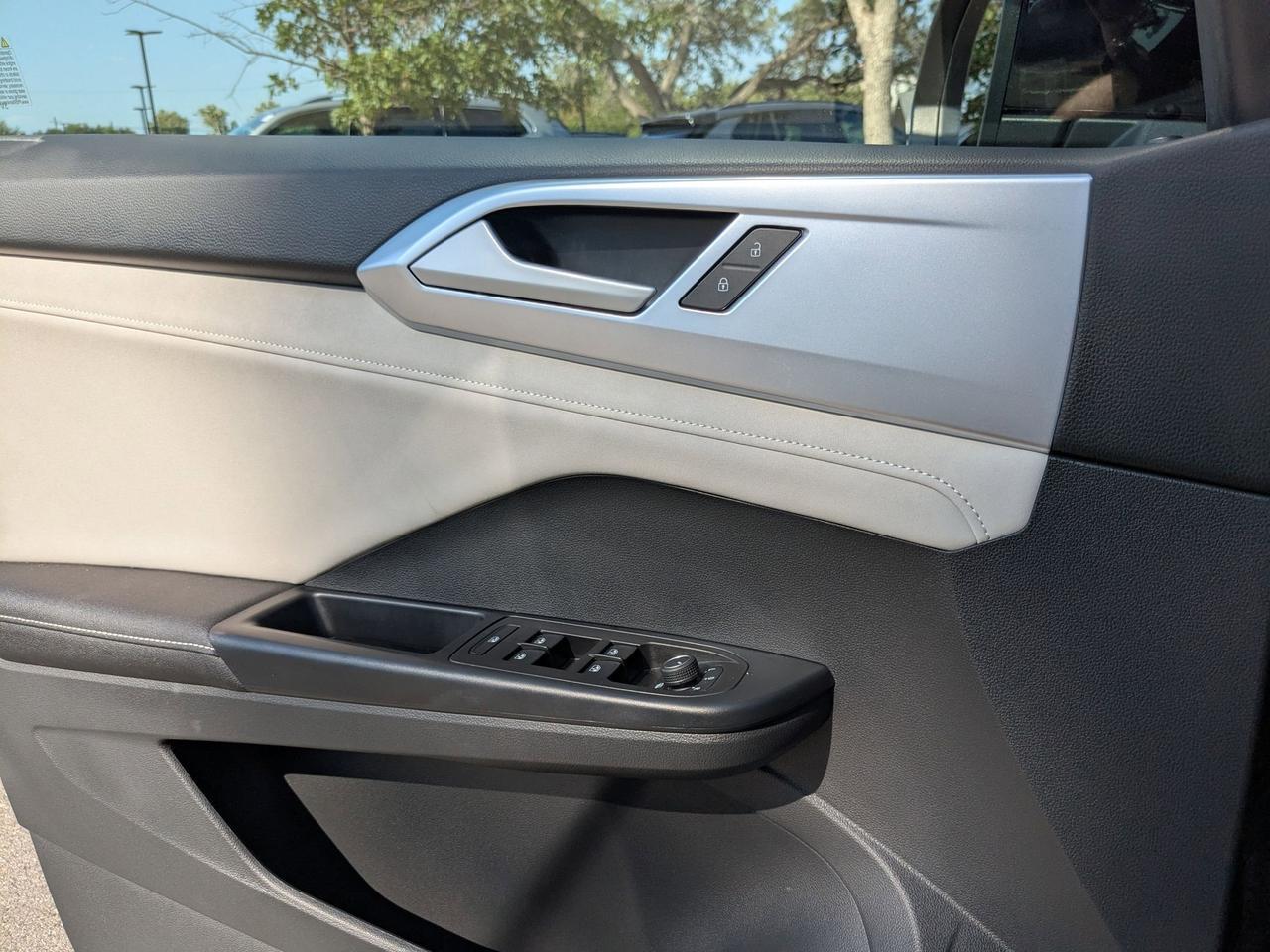 2025 Volkswagen Taos SE San Antonio TX