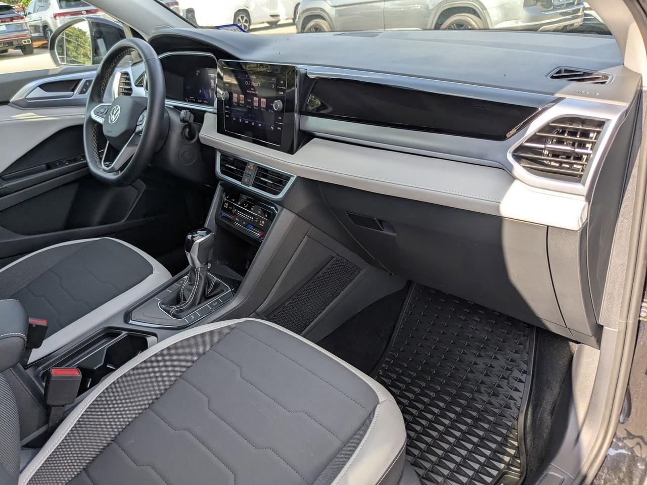 2025 Volkswagen Taos SE San Antonio TX