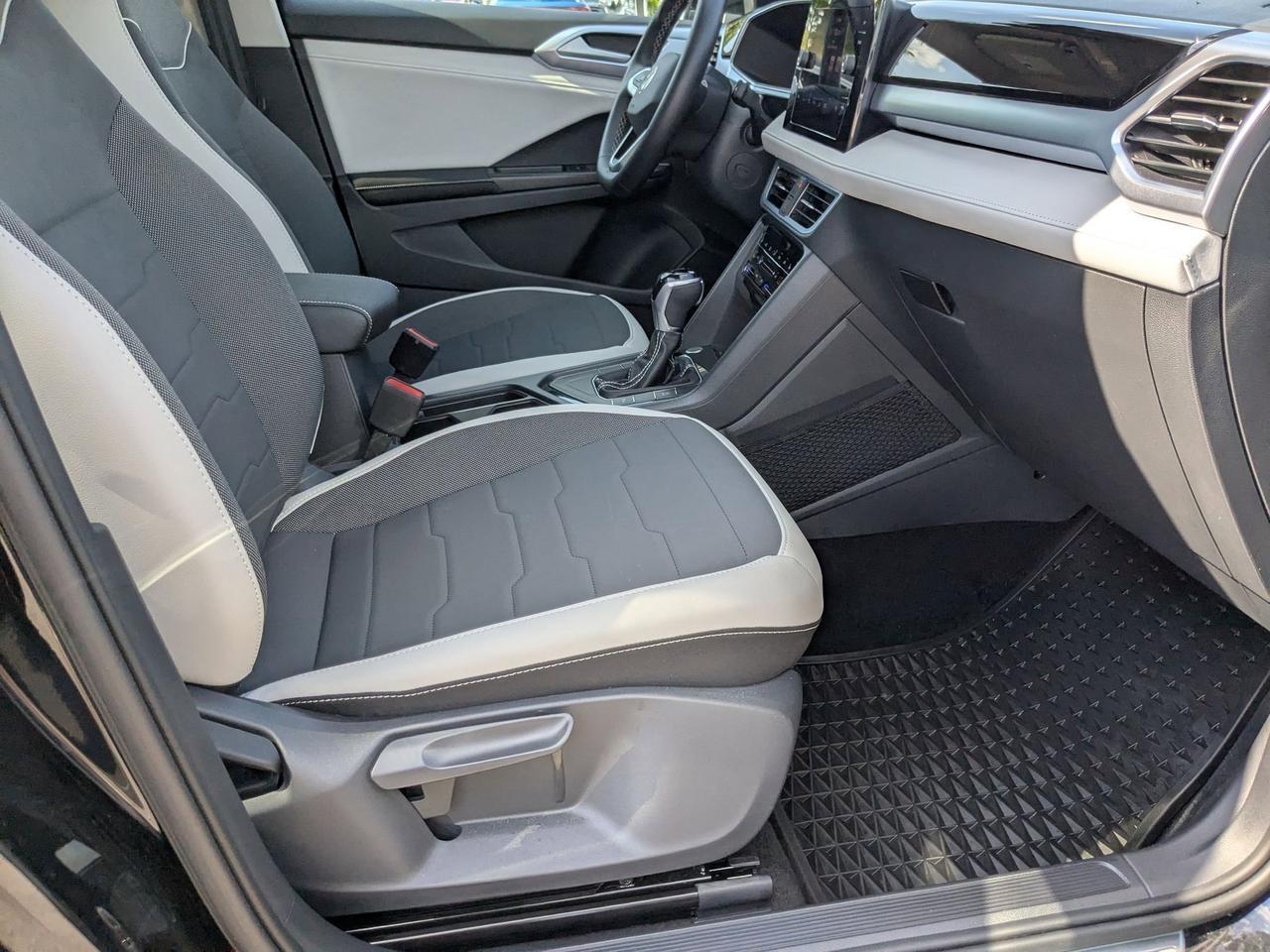 2025 Volkswagen Taos SE San Antonio TX