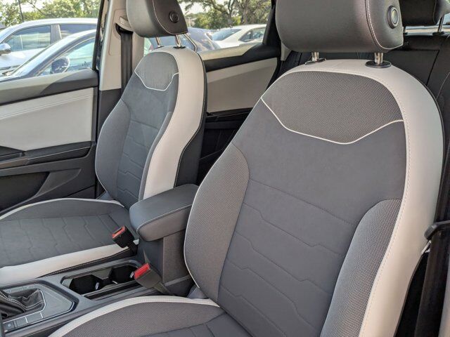 2025 Volkswagen Taos SE San Antonio TX